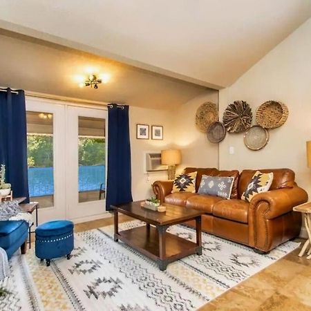 Boho Lakefront Condo With Stunning Views! Hawes Exterior photo