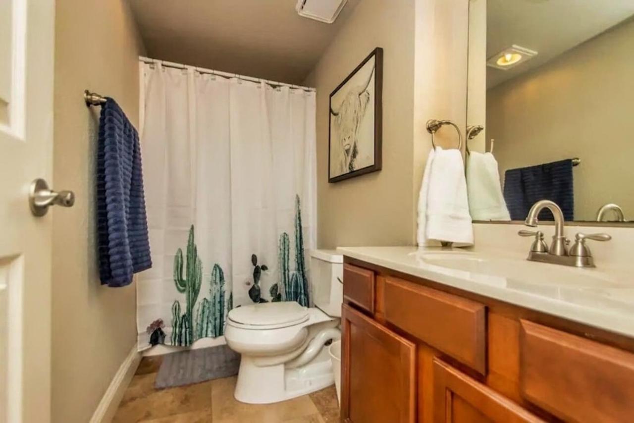 Boho Lakefront Condo With Stunning Views! Hawes Exterior photo